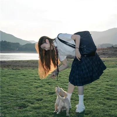 湖边小屋
