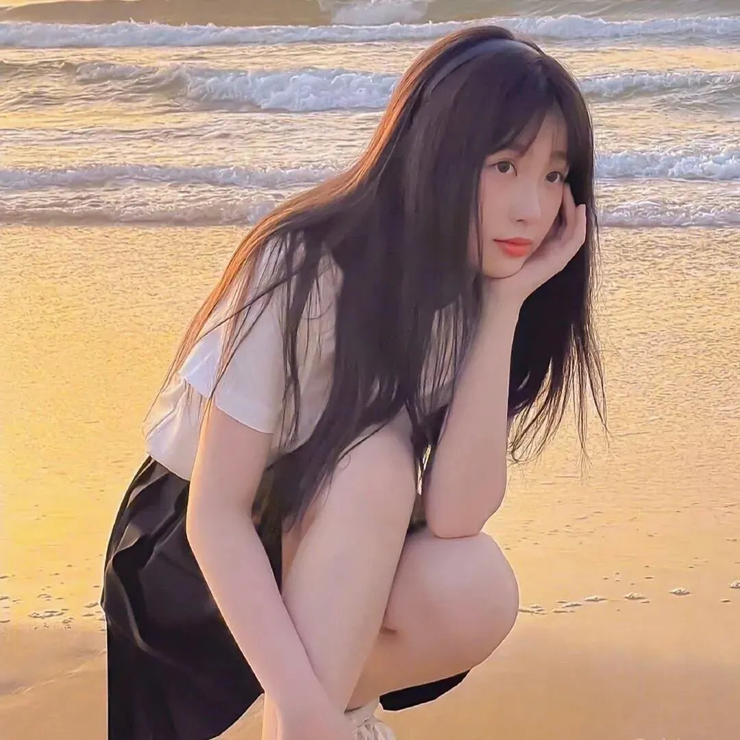 四美偷情
